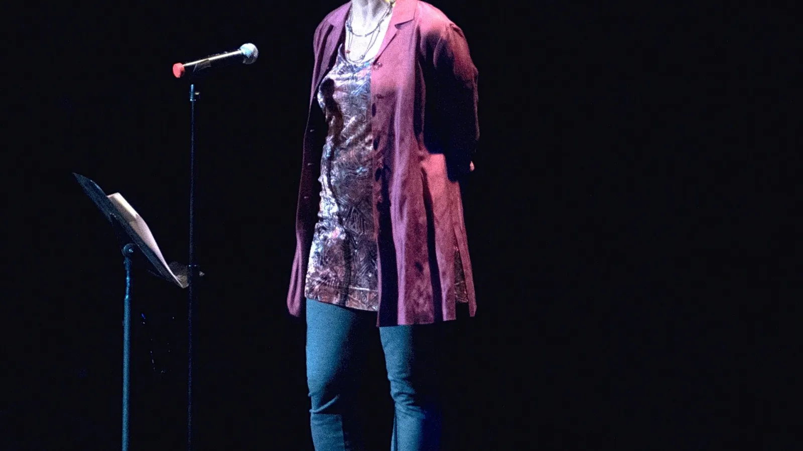 Susan Petry accepts her award at Ohio Dance